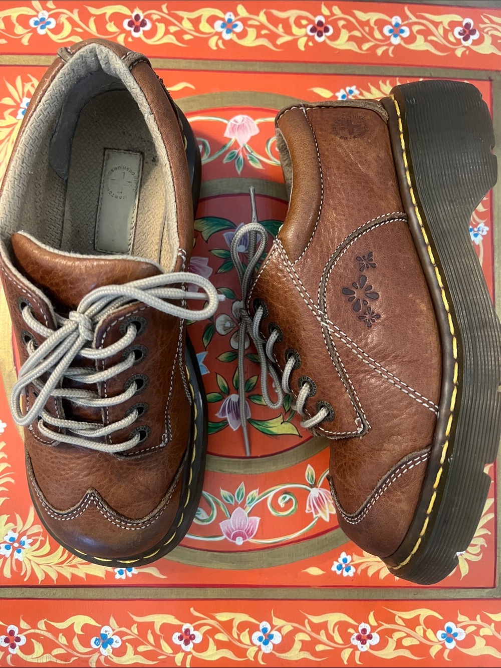 🌼 RARE Daisy Embossed 12280 Dr. Martens Chunky Platform Oxfords 🌼